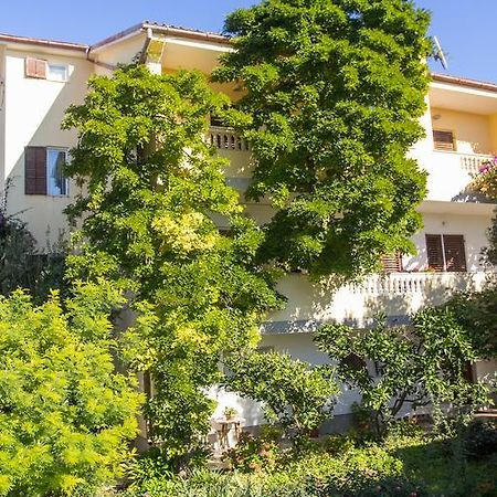 Apartment Bruno Mali Losinj Exterior photo